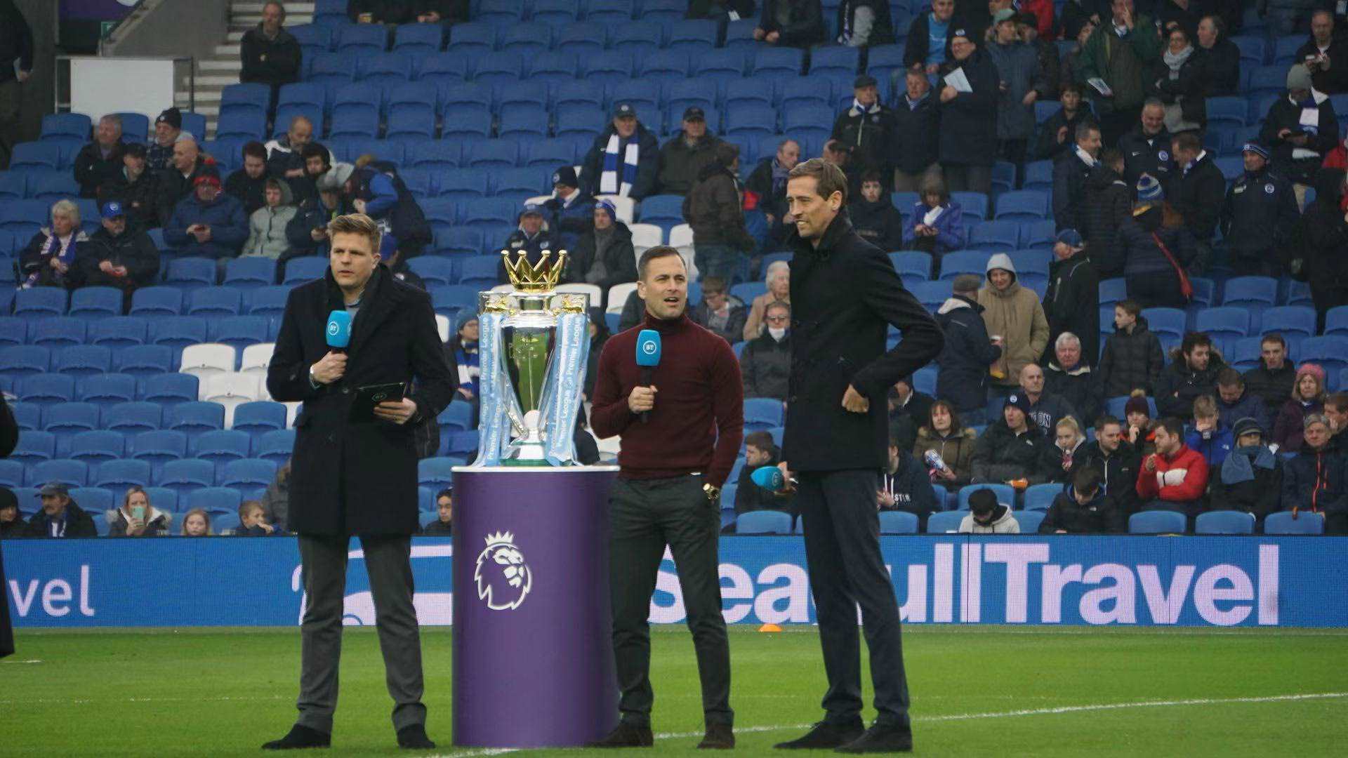 审视他的选 审视他的选