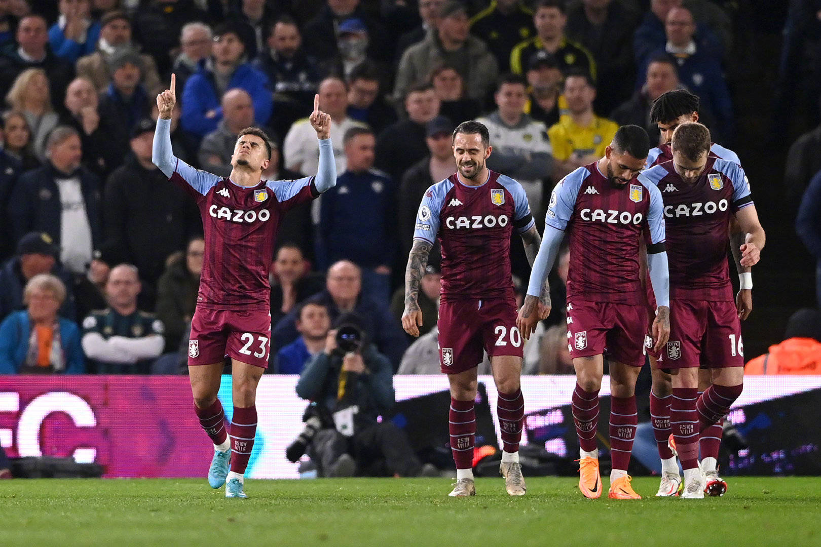 扛起了球队 扛起了球队